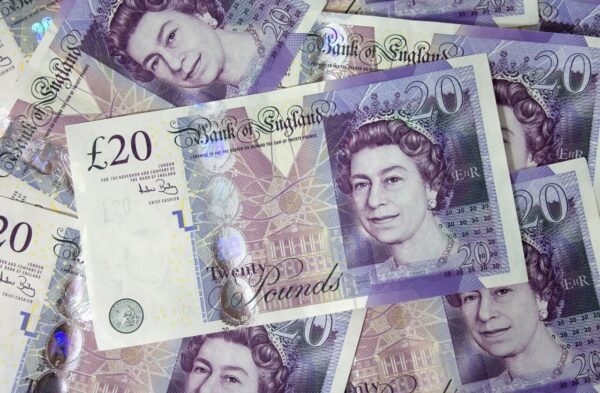 cash prize 500 british pounds 2